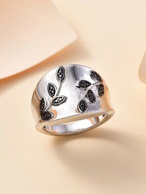Karis Diamond Accent Leaf Veil Ring - NEW - Size 5